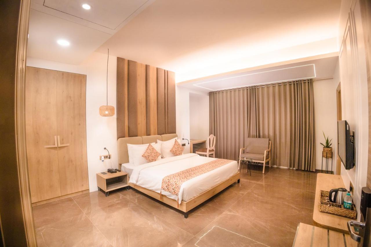 Hotel Mirana , Tinsukia Ngoại thất bức ảnh